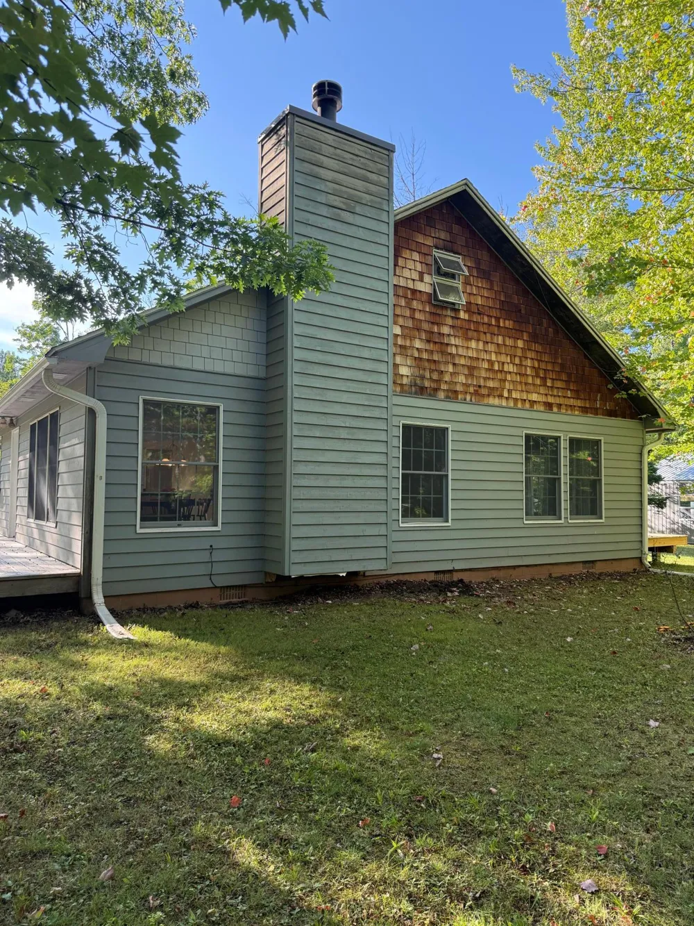 870 Middle Road La Pointe, WI 54850
