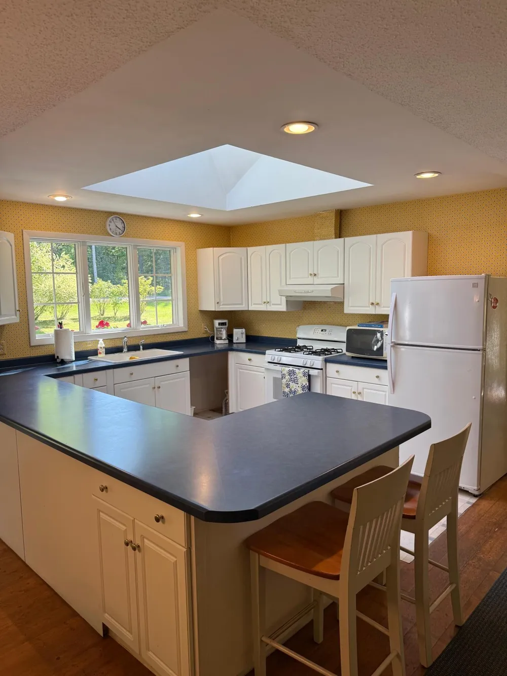870 Middle Road La Pointe, WI 54850