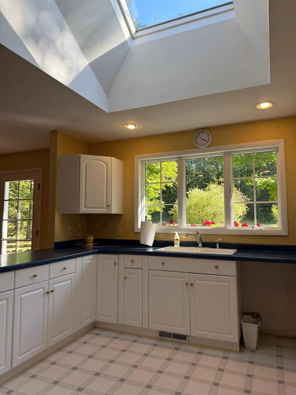 870 Middle Road La Pointe, WI 54850