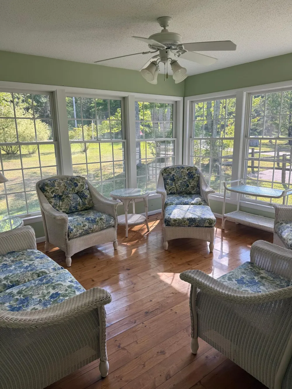 870 Middle Road La Pointe, WI 54850