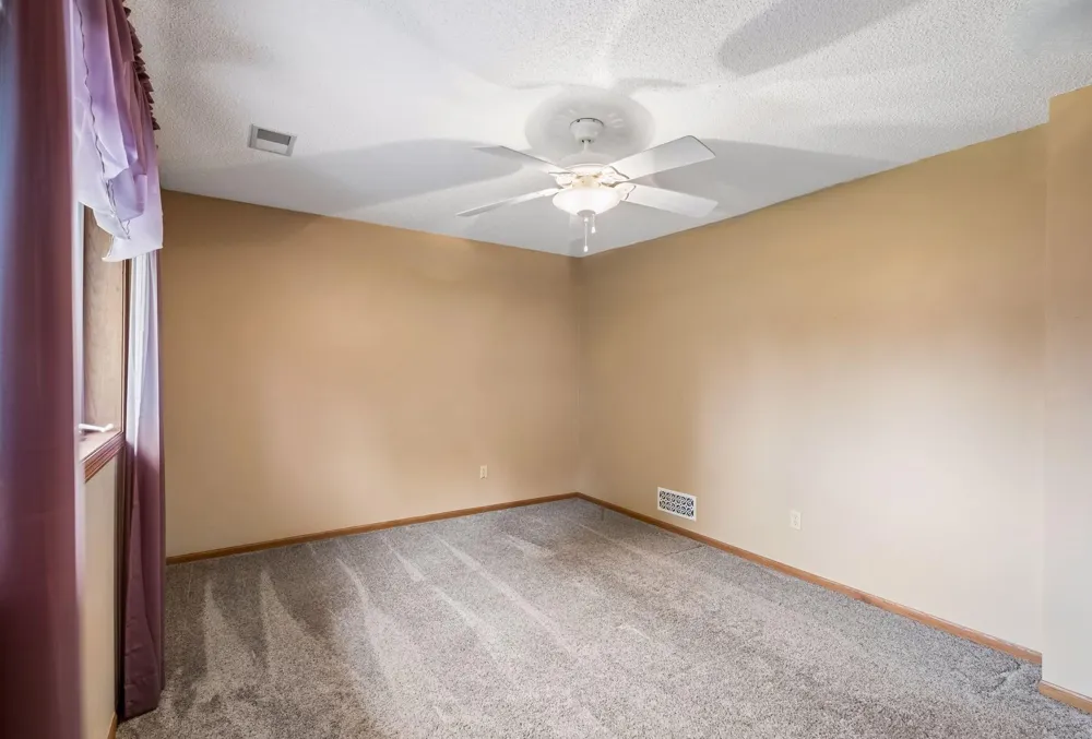 19215 English Avenue Farmington, MN 55024