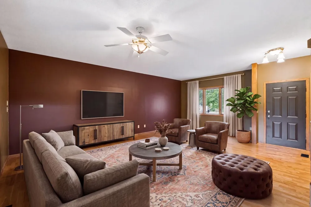 19215 English Avenue Farmington, MN 55024