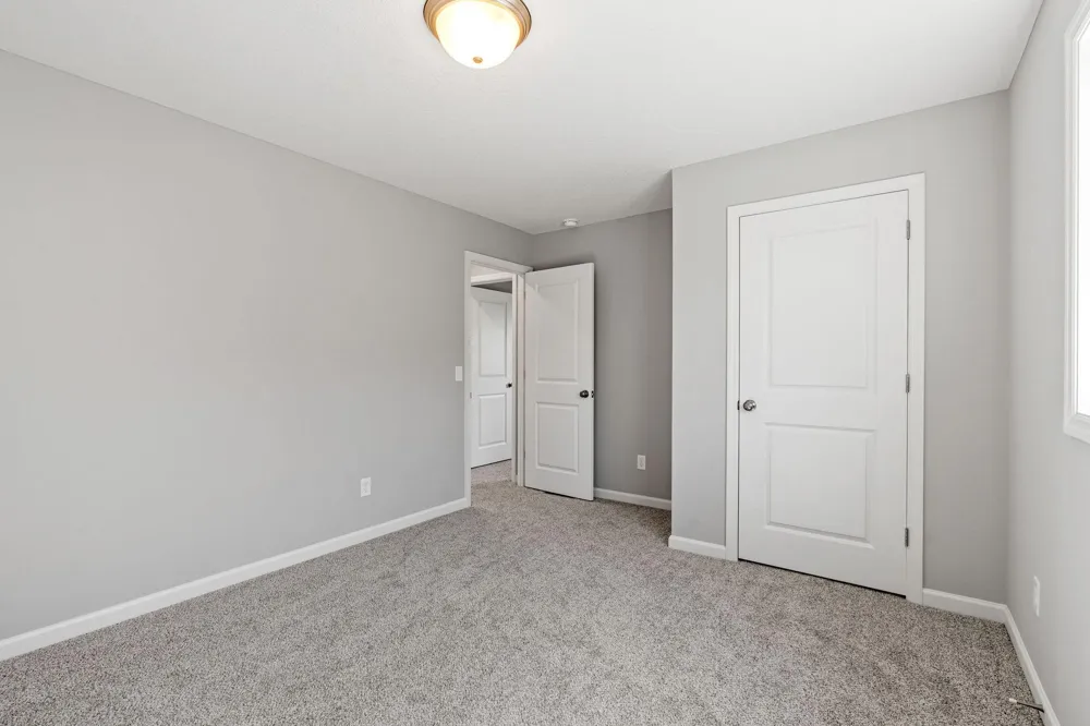 19898 Enfield Avenue Forest Lake, MN 55025