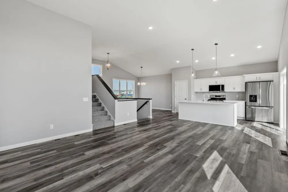19898 Enfield Avenue Forest Lake, MN 55025