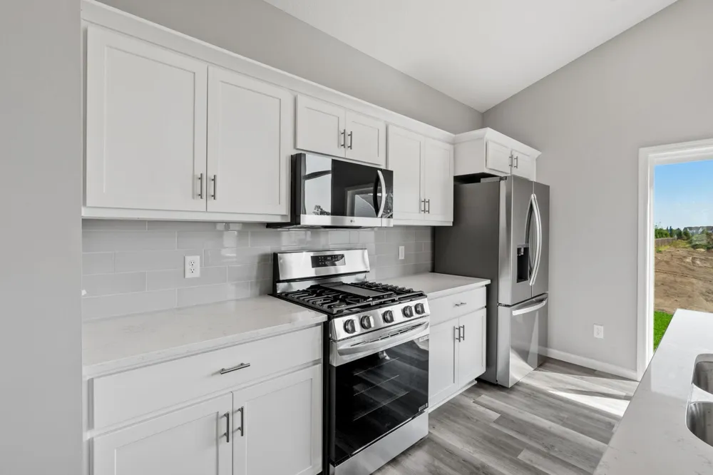 19898 Enfield Avenue Forest Lake, MN 55025