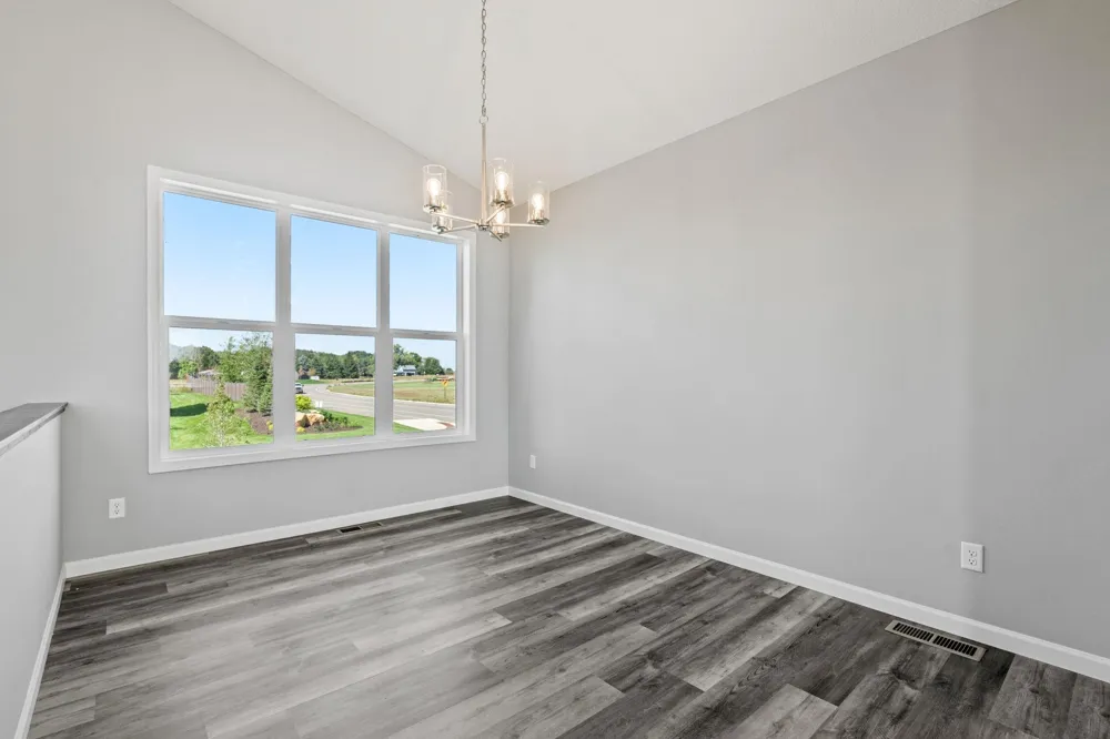19898 Enfield Avenue Forest Lake, MN 55025