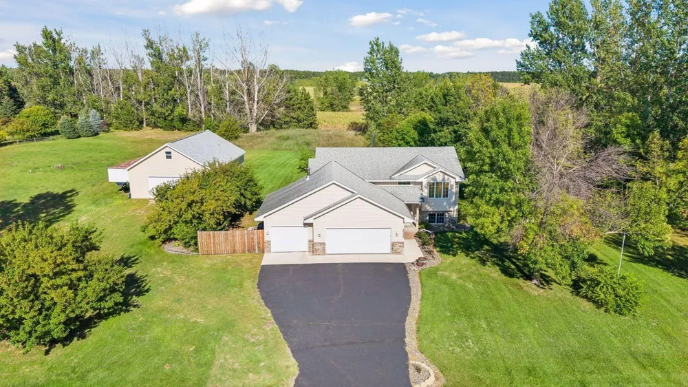 40533 Golden Avenue North Branch, MN 55056