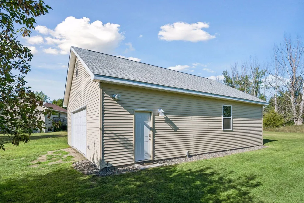 40533 Golden Avenue North Branch, MN 55056