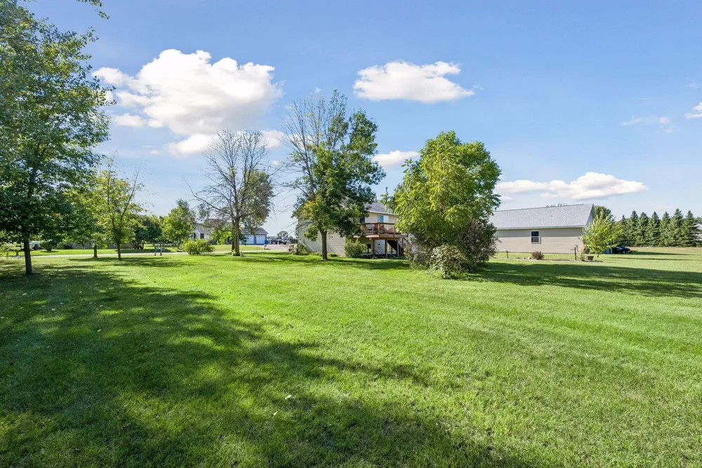 40533 Golden Avenue North Branch, MN 55056