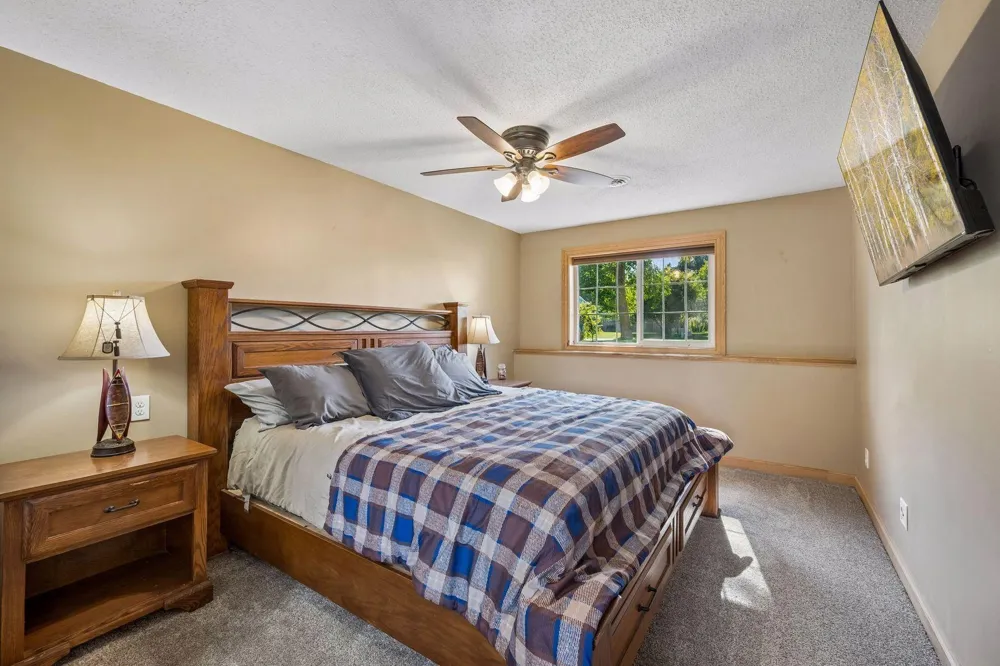 40533 Golden Avenue North Branch, MN 55056
