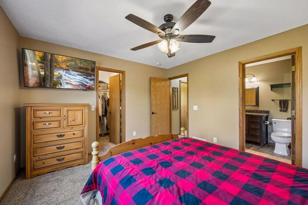 40533 Golden Avenue North Branch, MN 55056