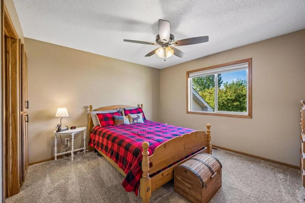 40533 Golden Avenue North Branch, MN 55056