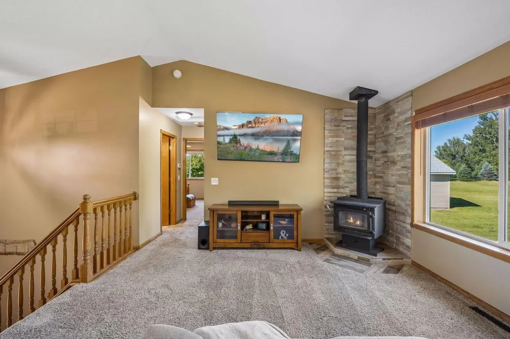 40533 Golden Avenue North Branch, MN 55056