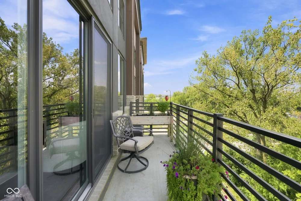 15 W Executive Drive #404 Carmel, IN 46033