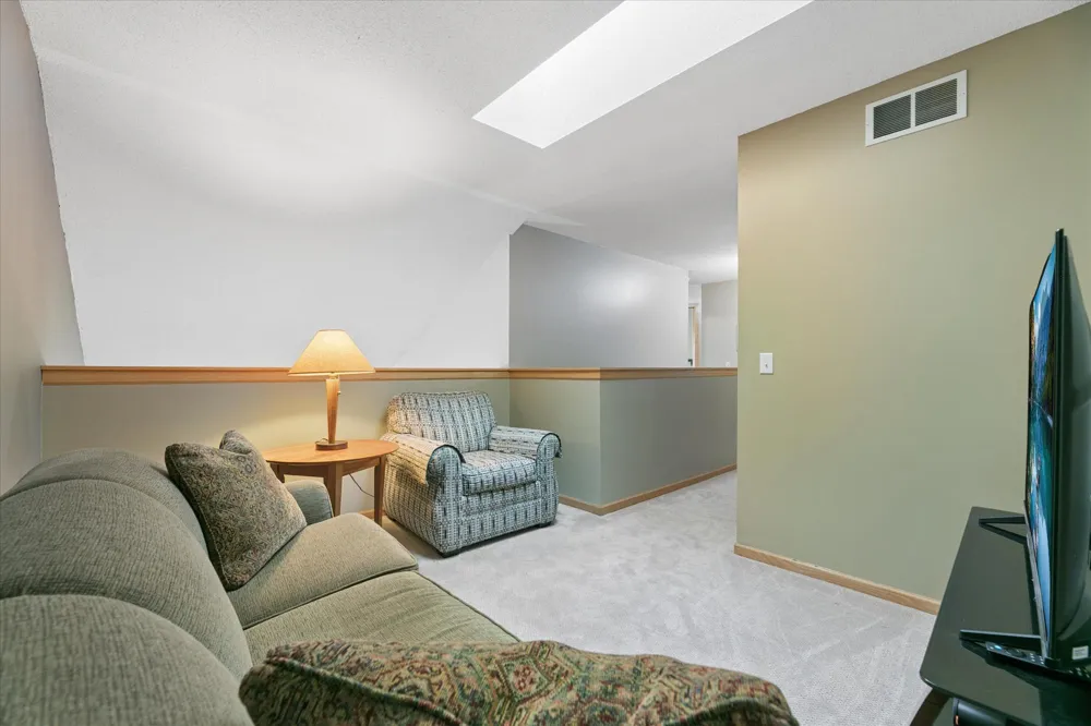 1302 123rd Drive NE Blaine, MN 55434