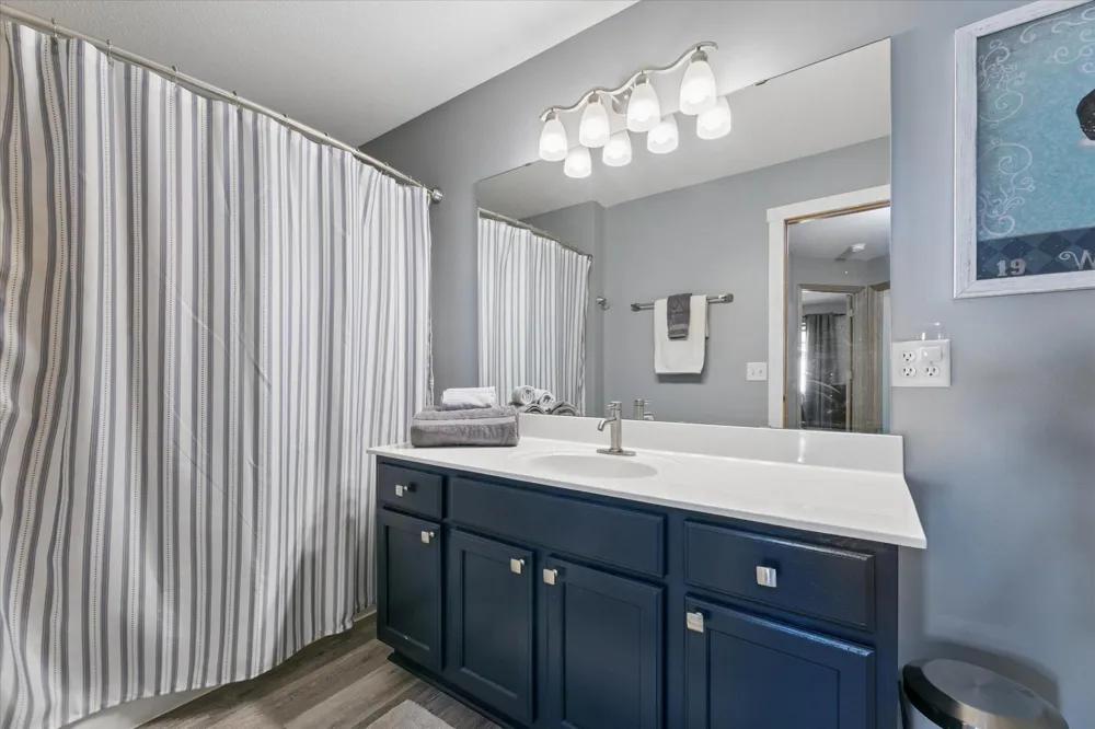 1302 123rd Drive NE Blaine, MN 55434