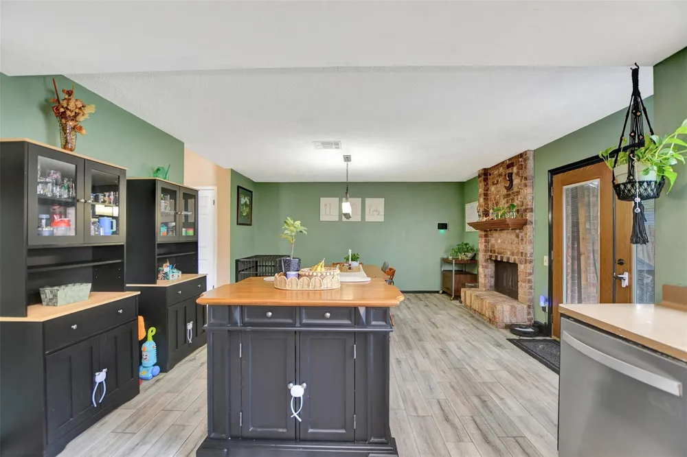 18415 Hazycrest Drive Spring, TX 77379