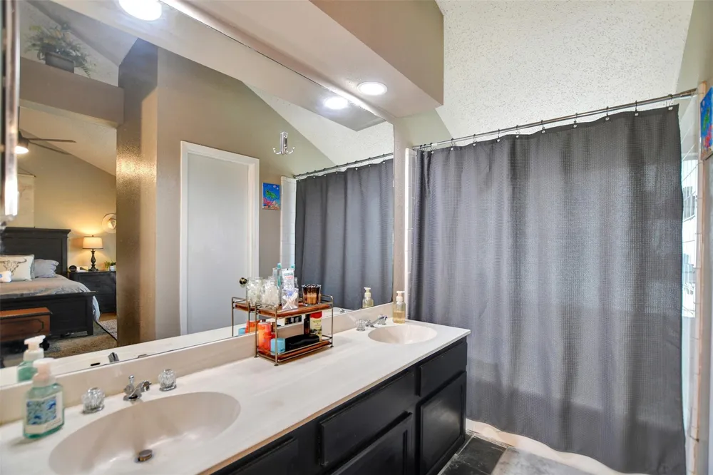 18415 Hazycrest Drive Spring, TX 77379
