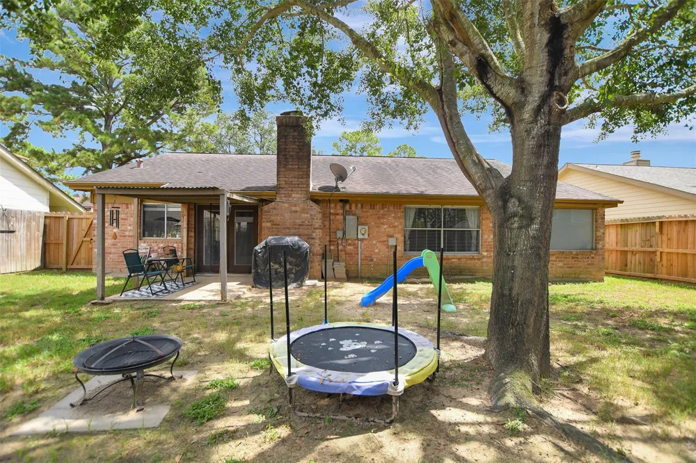 18415 Hazycrest Drive Spring, TX 77379