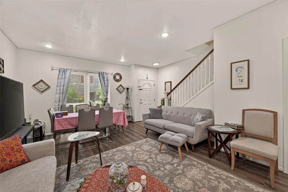 840 Threadneedle Street #192 Houston, TX 77079