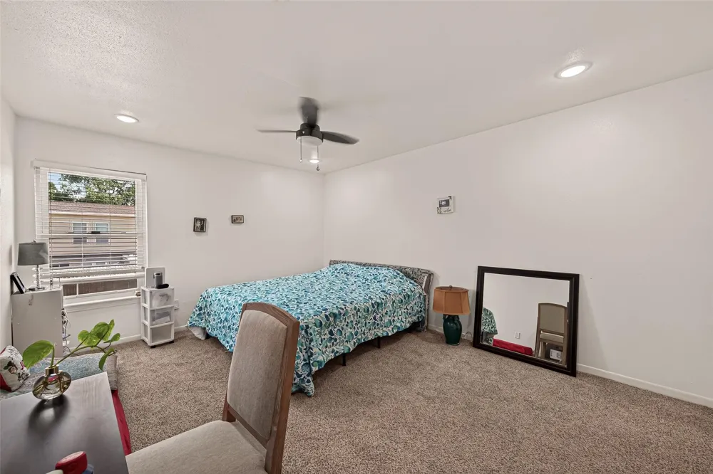 840 Threadneedle Street #192 Houston, TX 77079