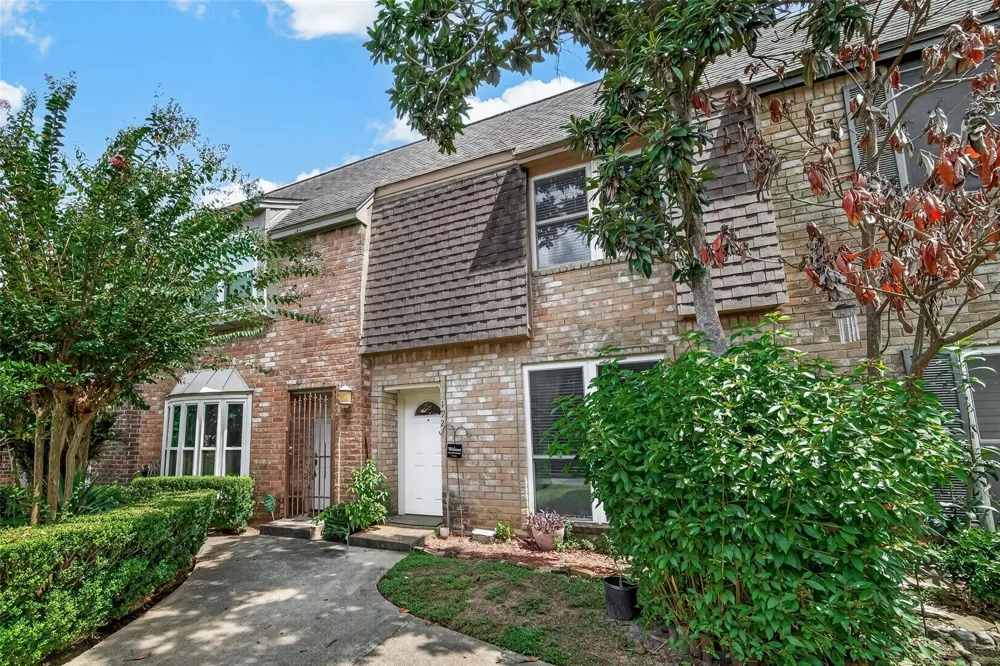 840 Threadneedle Street #192 Houston, TX 77079
