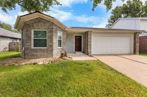 1735 Oak Ridge Drive