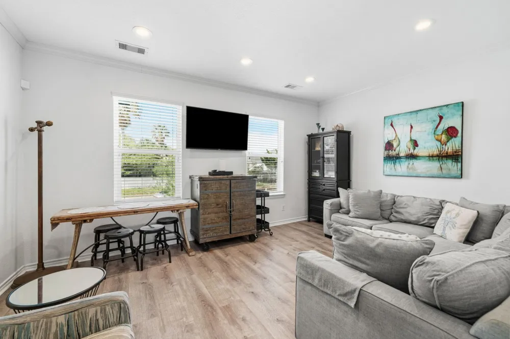1213 Avenue M 1/2 Galveston, TX 77550