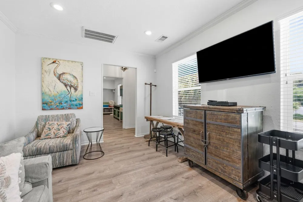 1213 Avenue M 1/2 Galveston, TX 77550