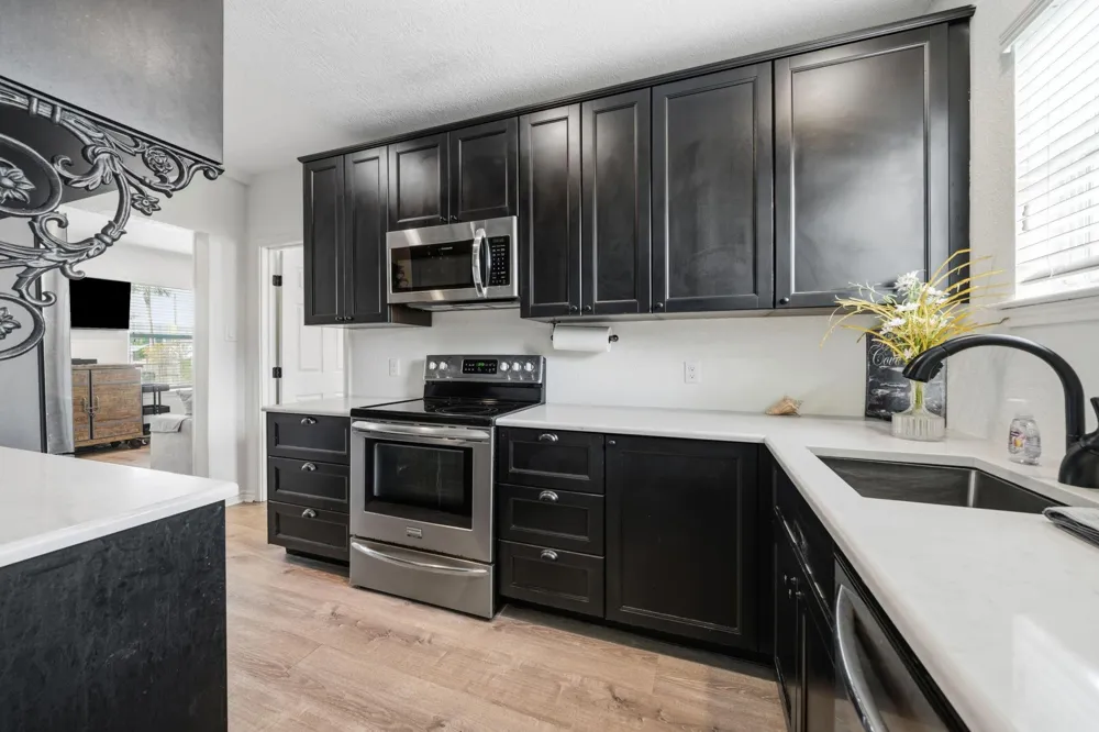 1213 Avenue M 1/2 Galveston, TX 77550