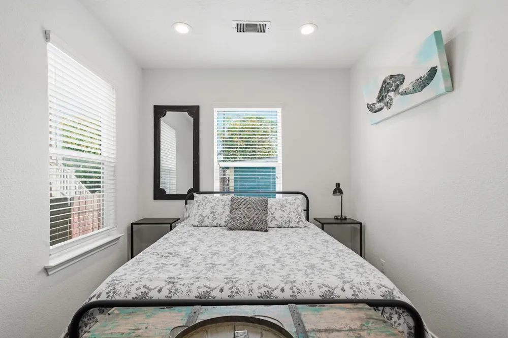 1213 Avenue M 1/2 Galveston, TX 77550