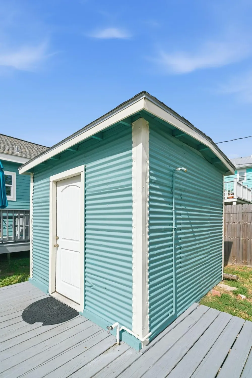 1213 Avenue M 1/2 Galveston, TX 77550