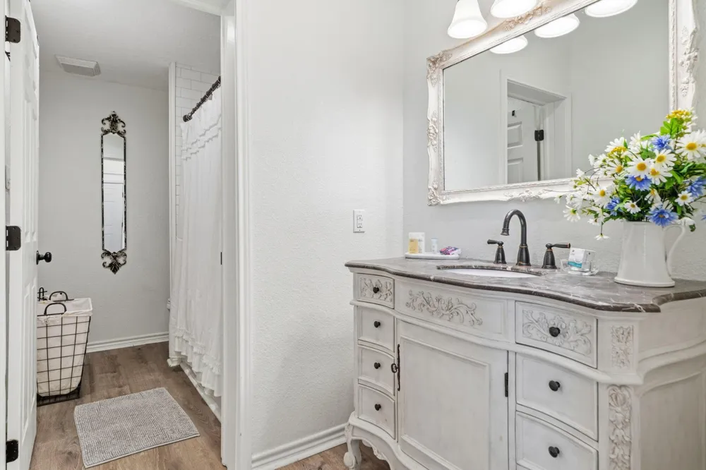 1213 Avenue M 1/2 Galveston, TX 77550