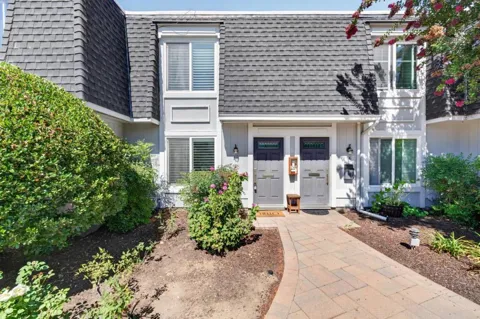 120 Oak Rim Way #5