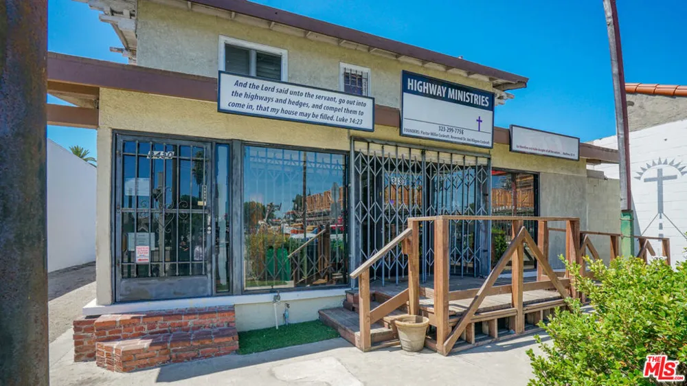 3430 W Slauson Avenue Los Angeles, CA 90043