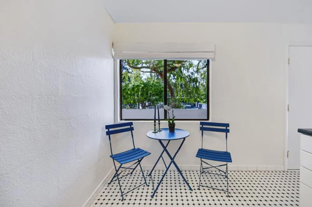 500 Glenwood Circle #514 Monterey, CA 93940