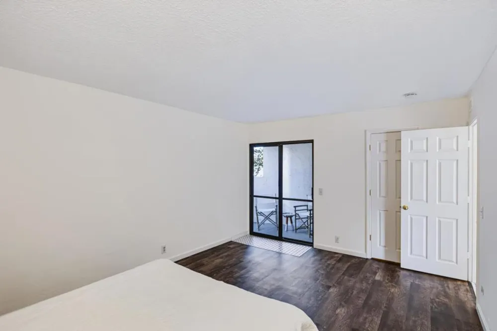 500 Glenwood Circle #514 Monterey, CA 93940