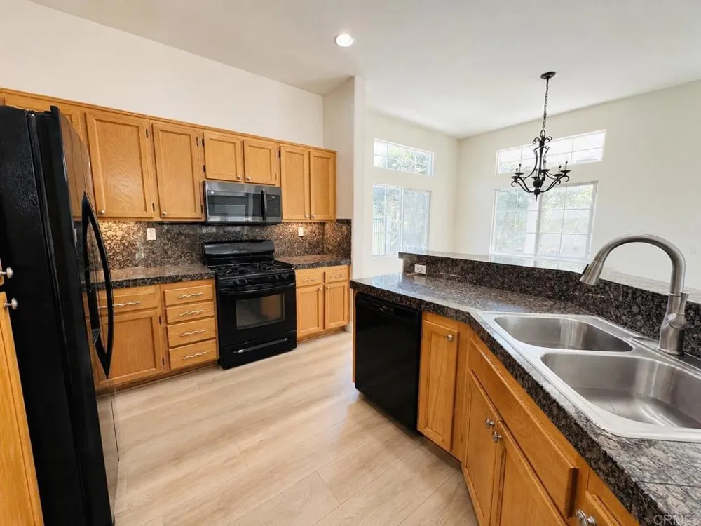 29714 Canyon Wash Court Escondido, CA 92026