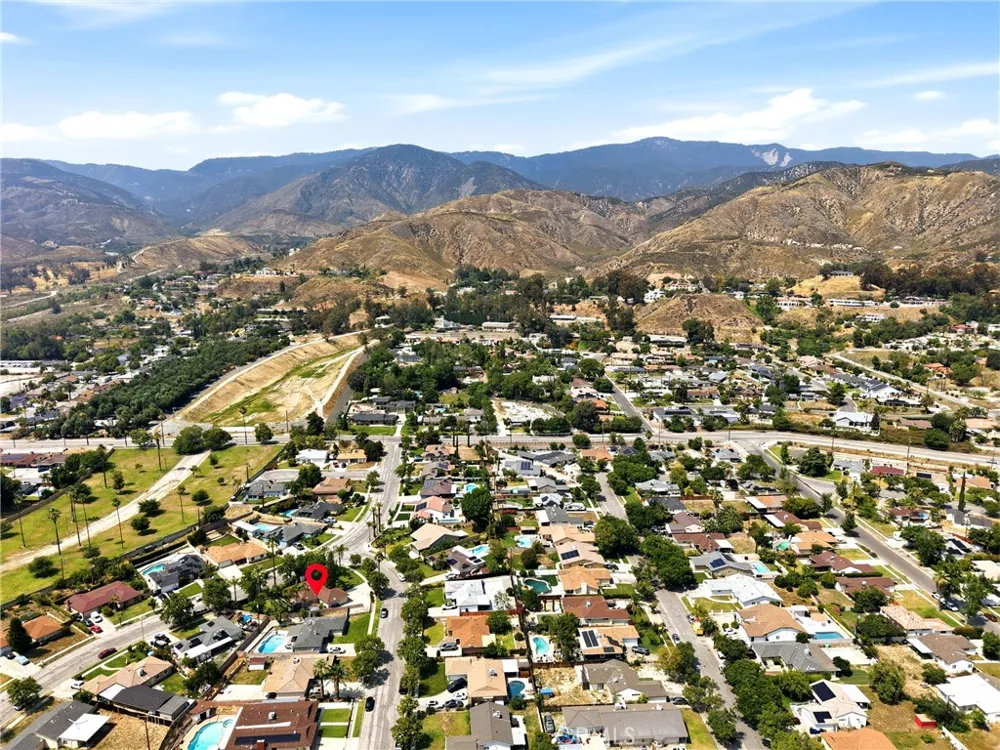3954 Garden San Bernardino, CA 92404