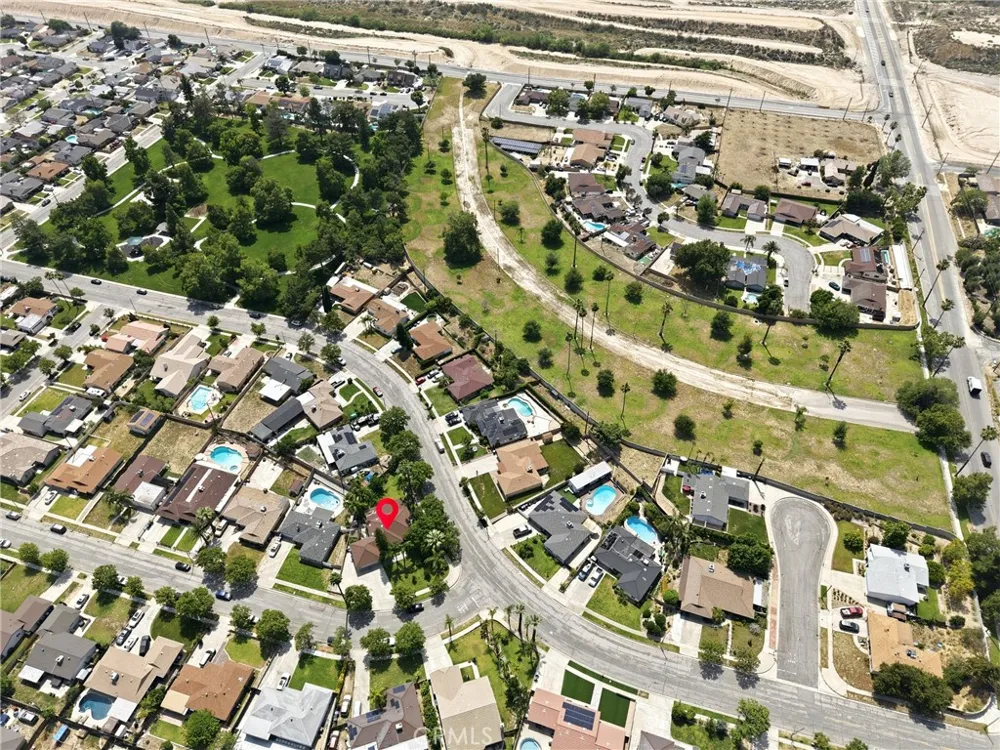 3954 Garden San Bernardino, CA 92404