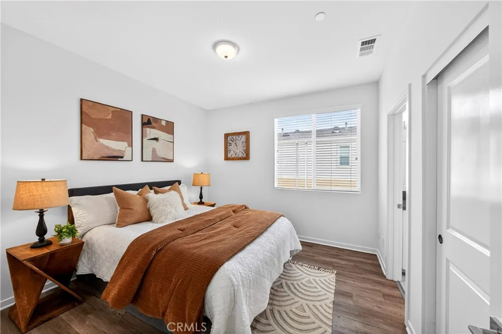 156 Orange Brea, CA 92821