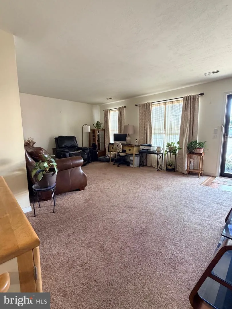 428 BUTTONWOOD LANE #428A York, PA 17406