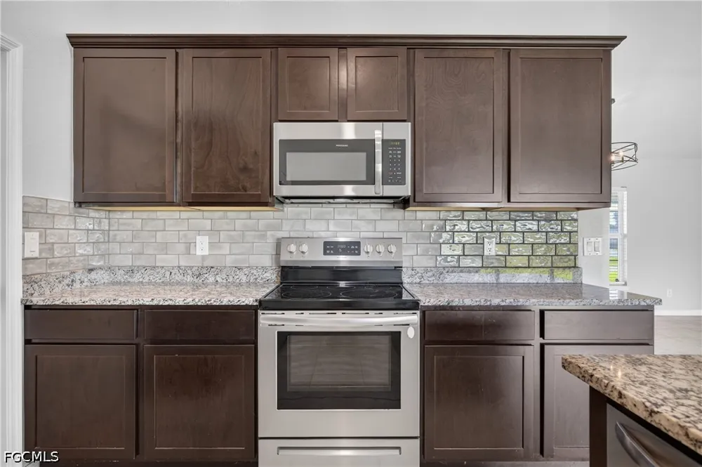 NW 34th Lane Cape Coral, FL 33993