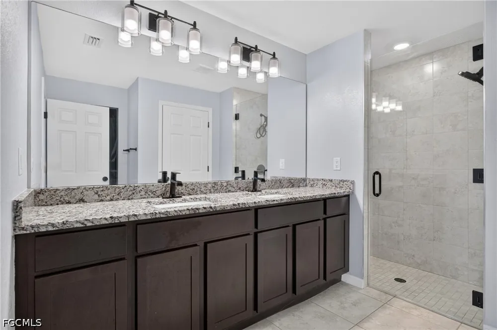 NW 34th Lane Cape Coral, FL 33993