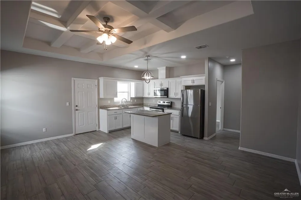 2108 Stauffer Street #3 Weslaco, TX 78596