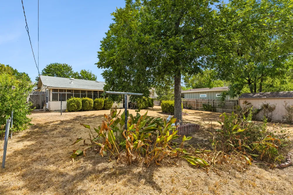 6904 Miranda Drive Austin, TX 78752