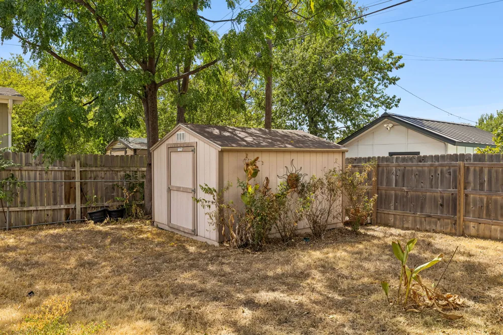 6904 Miranda Drive Austin, TX 78752