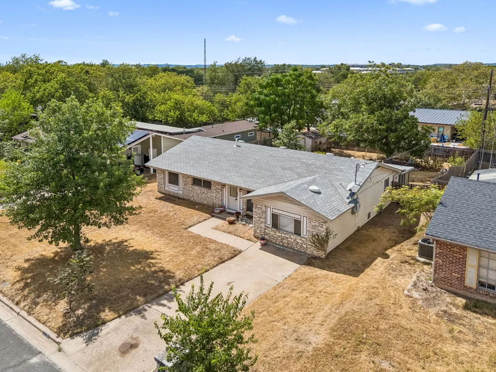 6904 Miranda Drive Austin, TX 78752