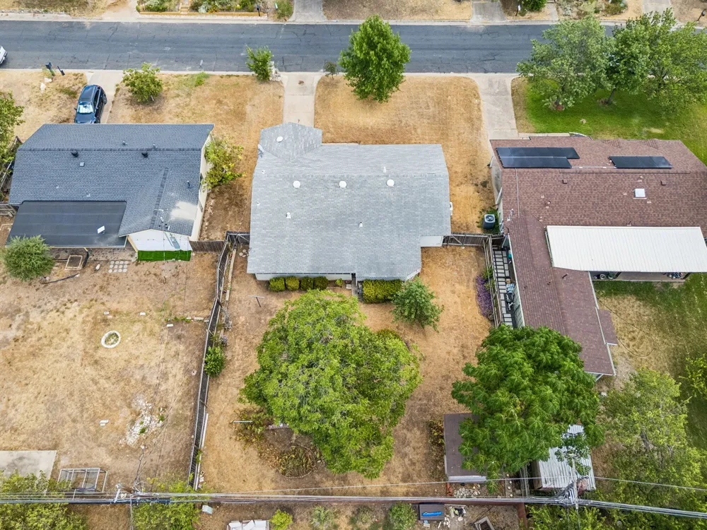 6904 Miranda Drive Austin, TX 78752