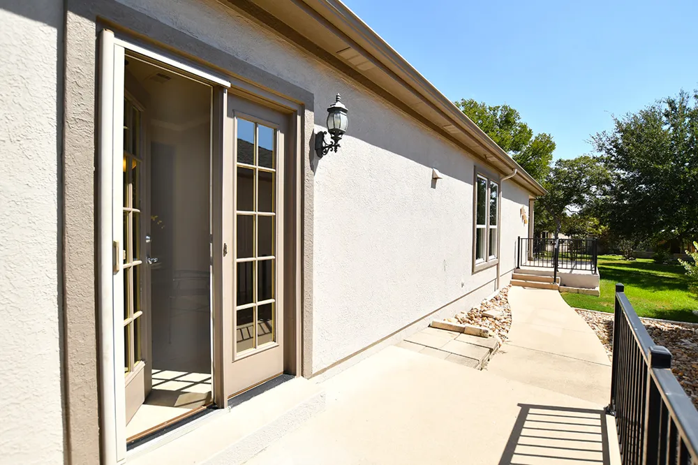 212 Limestone Shoals Court Georgetown, TX 78633